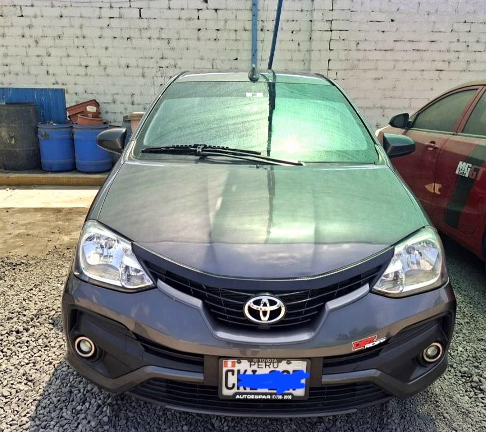 TOYOTA ETIOS 2024 — foto 2