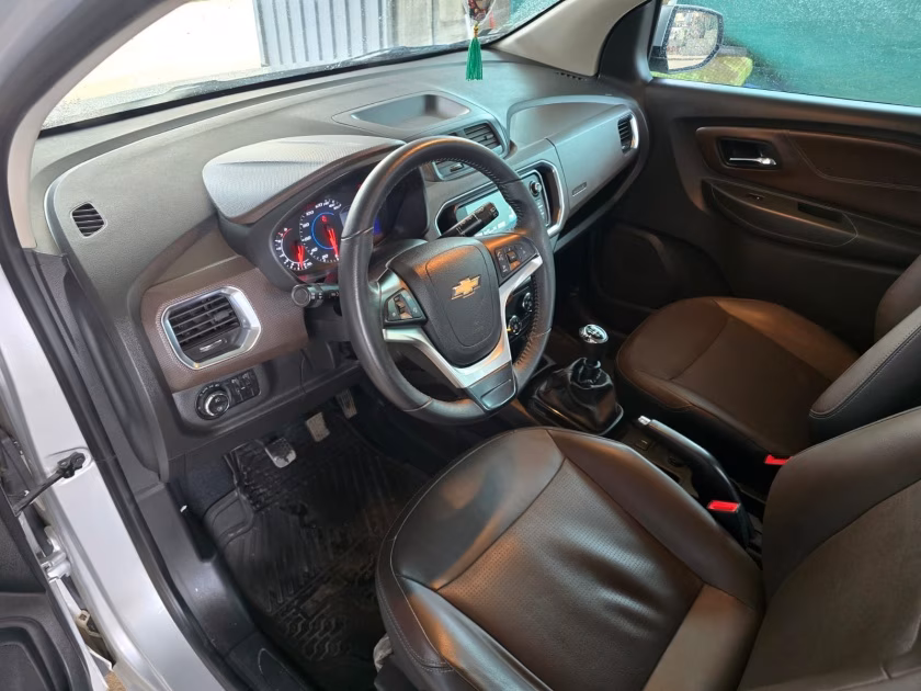 CHEVROLET SPIN 2022 — foto 3