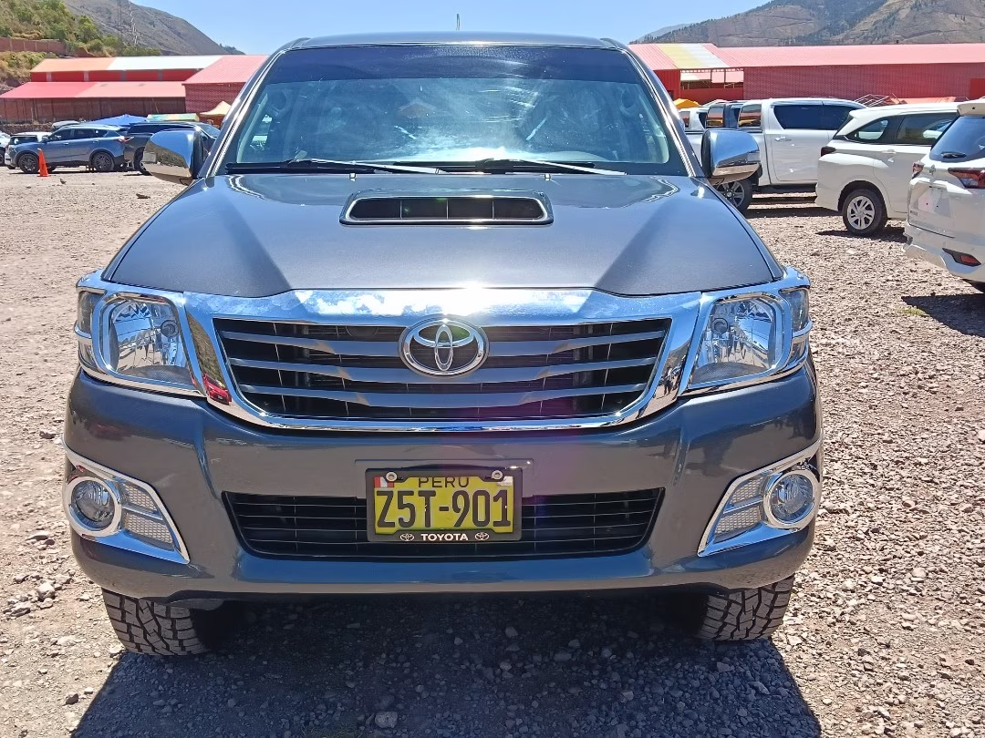 TOYOTA HILUX SRV FULL 4X4 2014 MOD 2015 — foto 3