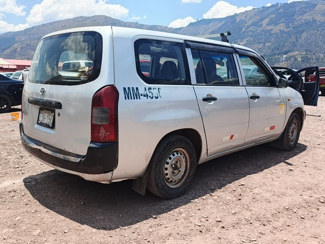 TOYOTA PROBOX 2003 — foto 2