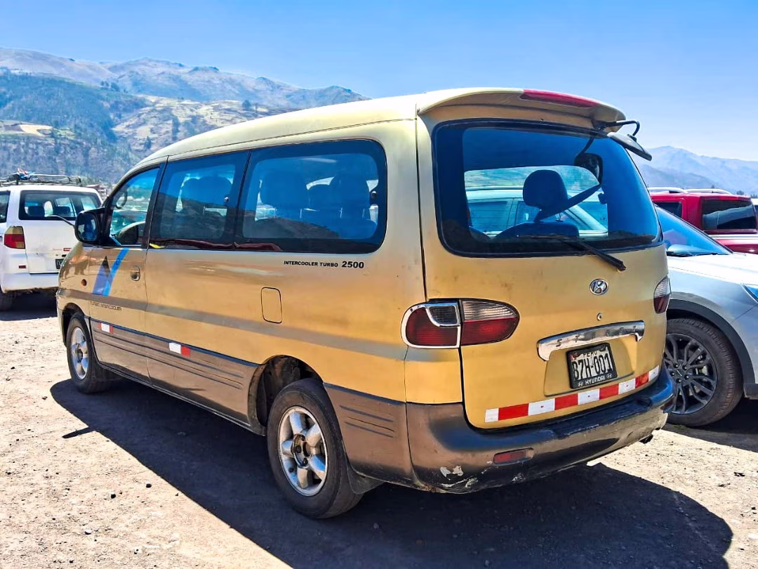 HYUNDAI STAREX 2002 — foto 3