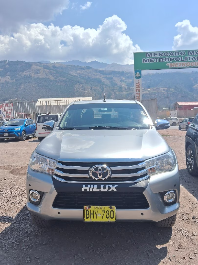 TOYOTA HILUX  2021 MOD 2021 — foto 3