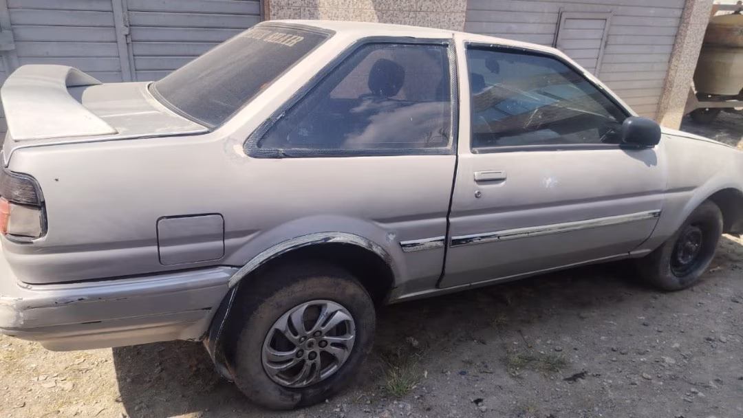 TOYOTA TRUENO 1987 — foto 2