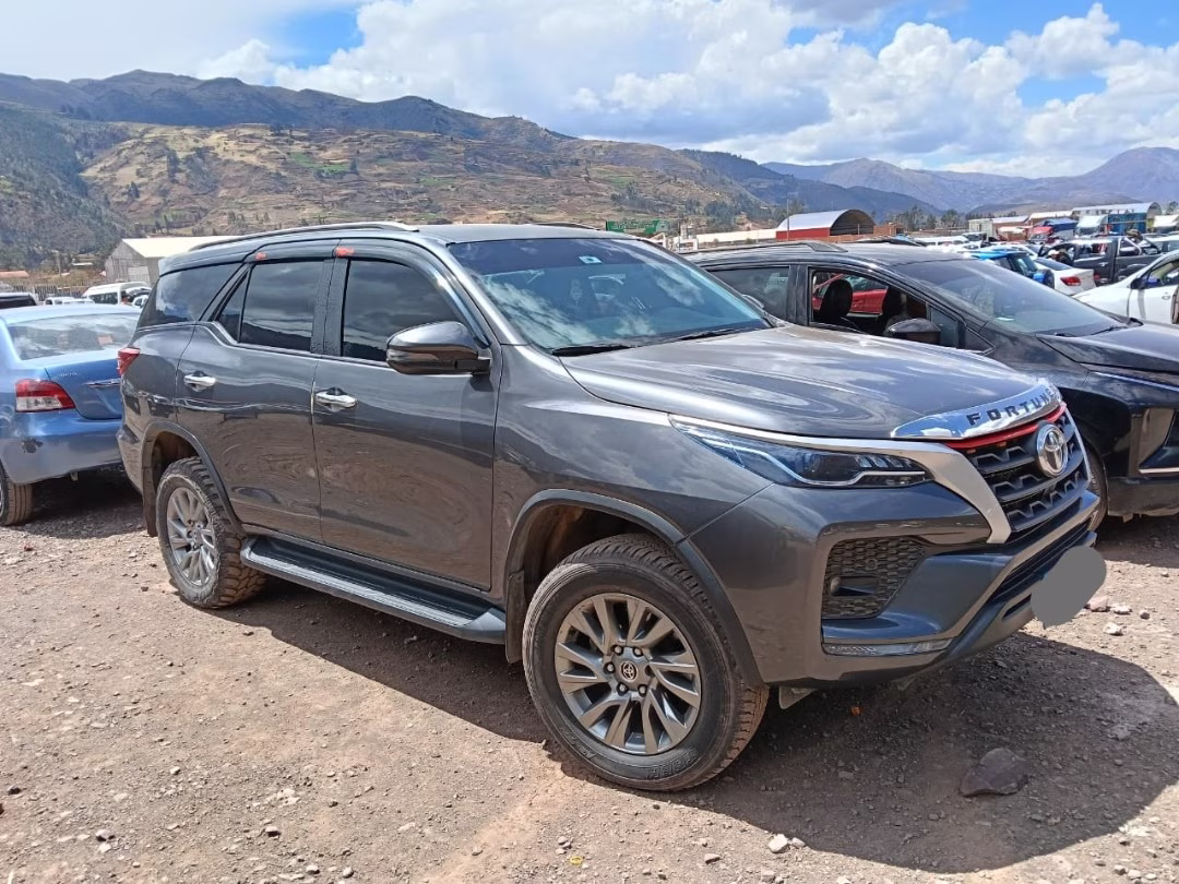 TOYOTA FORTUNER 2024 MOD 2024 — foto 2