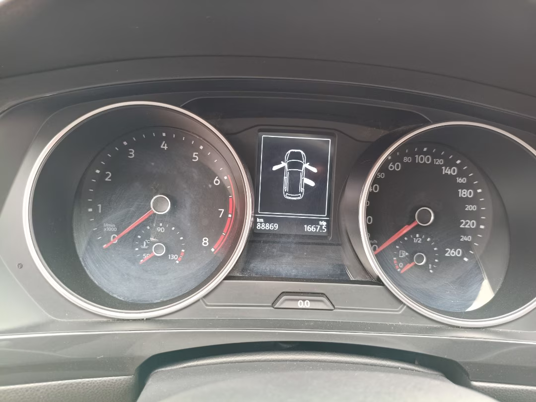 VOLKSWAGEN  TIGUAN MOD 2019 — foto 6