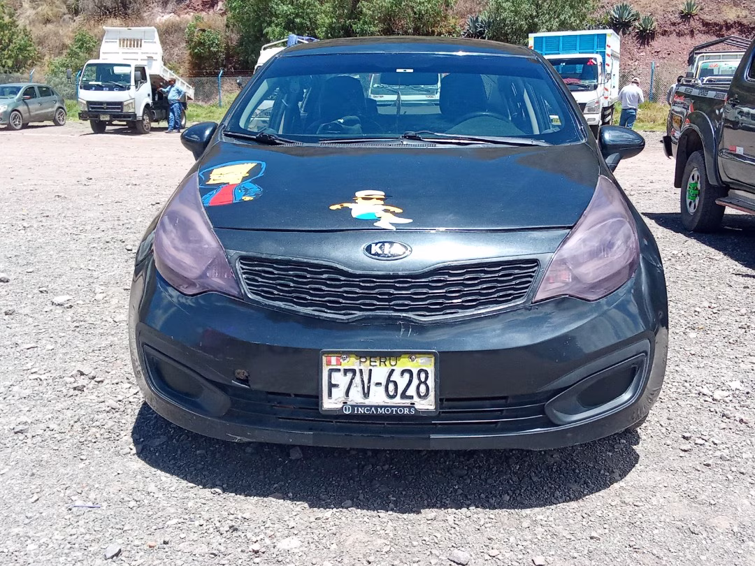 KIA RIO 2014 — foto 2