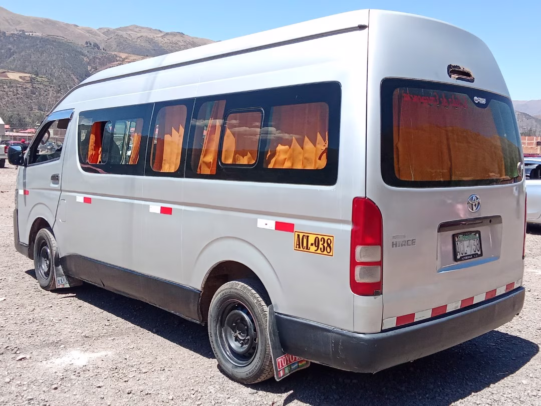 TOYOTA HIACE 2014 — foto 4