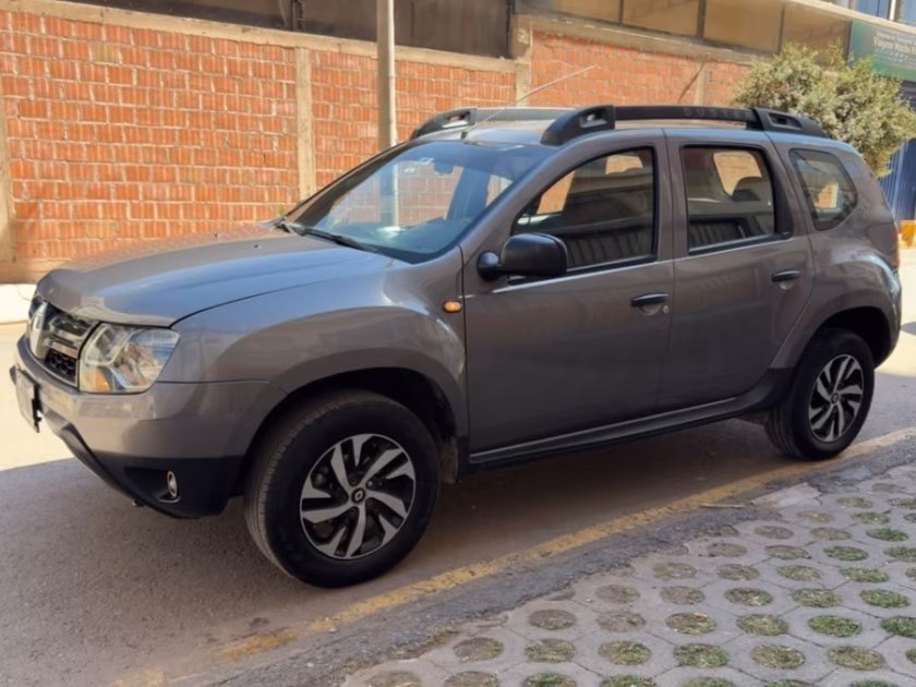 RENAULT DUSTER 2020 — foto 2