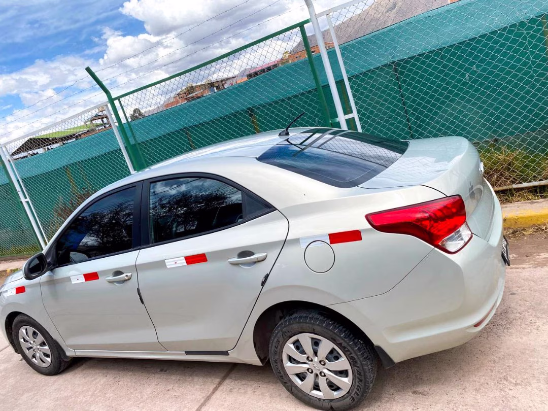 HYUNDAI VERNA 2020 — foto 2